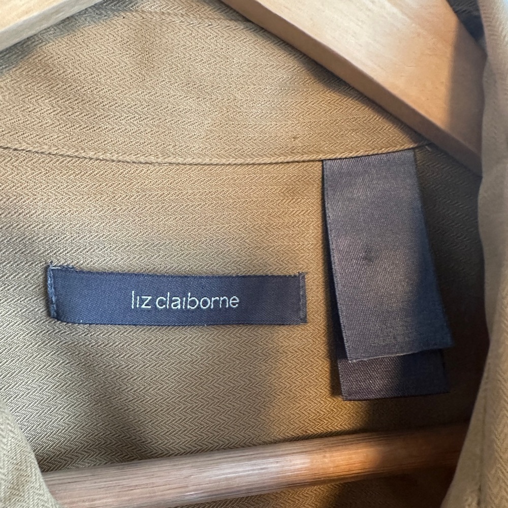 Liz Claiborne Brown Khaki Shirt - Picture 2 of 5